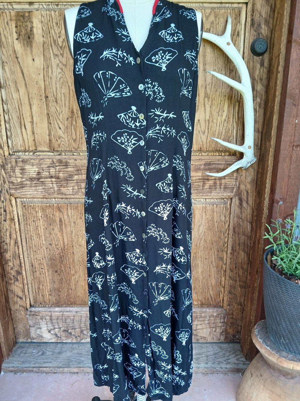 Nomadic Traders Vintage Black Maxi Dress Small 100% Rayon Fan Print Boho NTCO